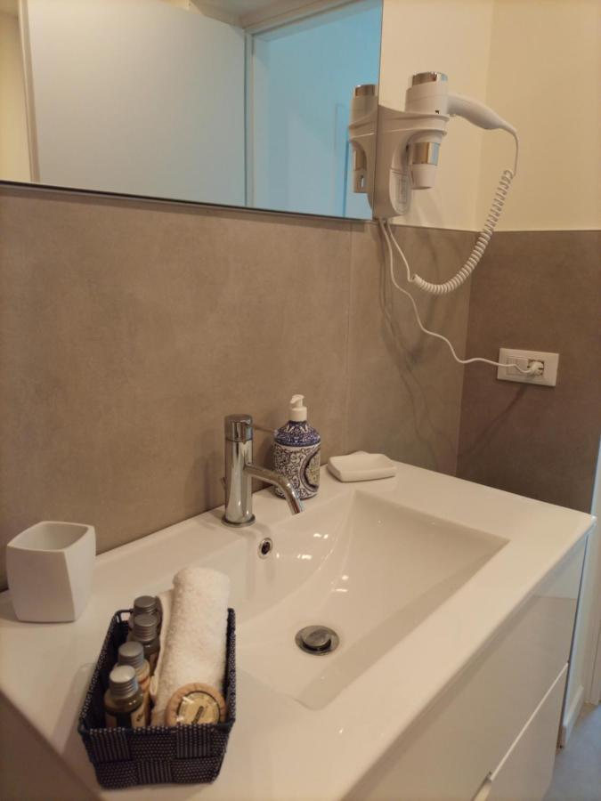Mirasole Holiday House Leggiuno Dış mekan fotoğraf